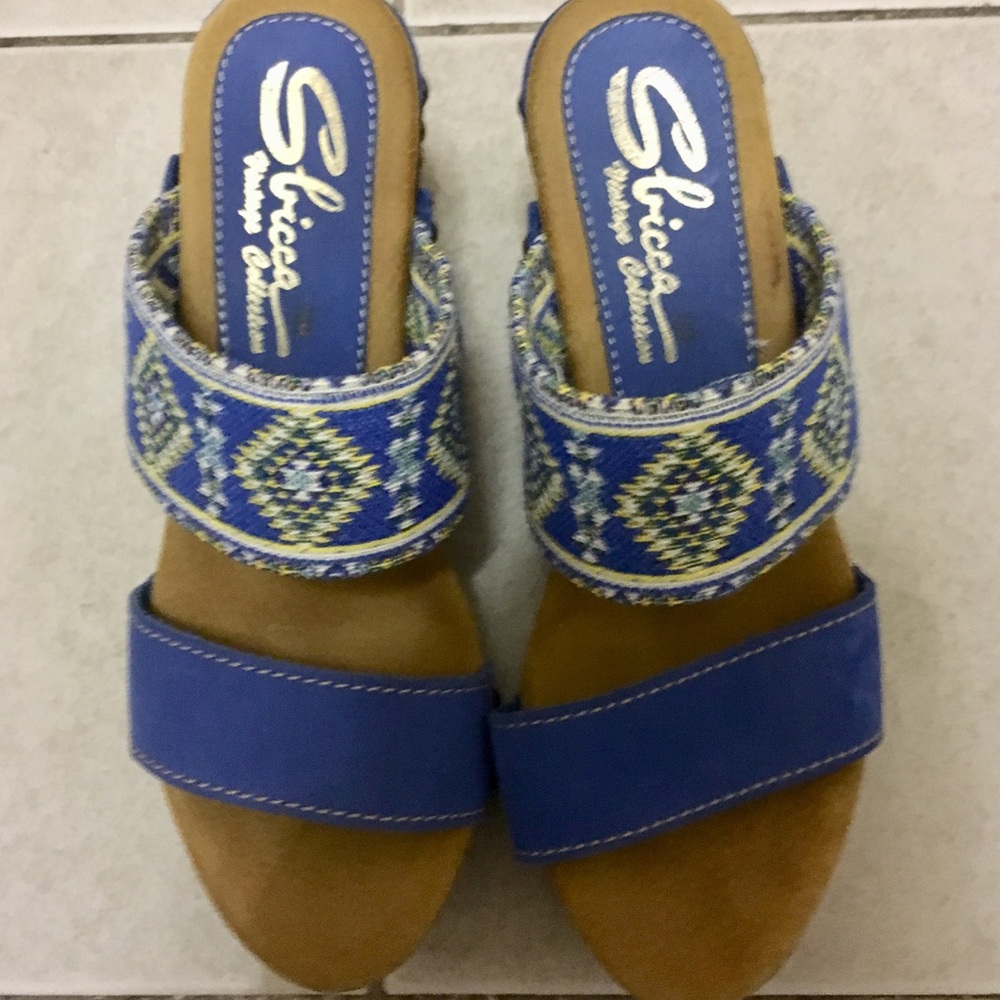 Clog Slippers - Picture 5 of 8